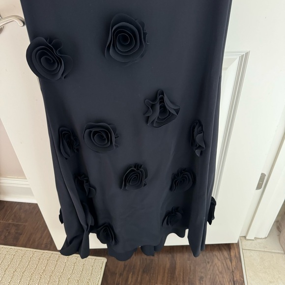 Greta Constantine Goro Off-the-Shoulder Empire Waist Gown Black & White | Size 6 - Picture 6 of 11